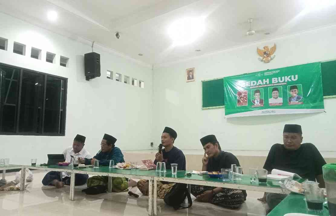 Bedah Buku "Amplop-Amplop Pesta Demokrasi"