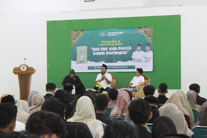 Launching Buku "Gus Dur dan Politik Kaum Sarungan"