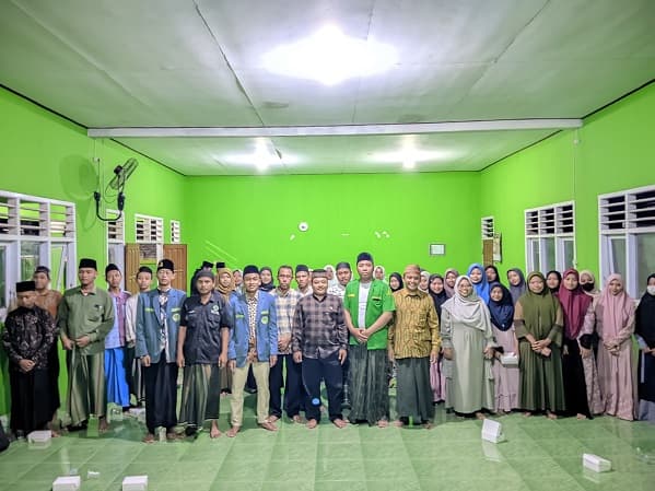 Seminar Hari Santri dan Kepemudaan MWCNU Kerek